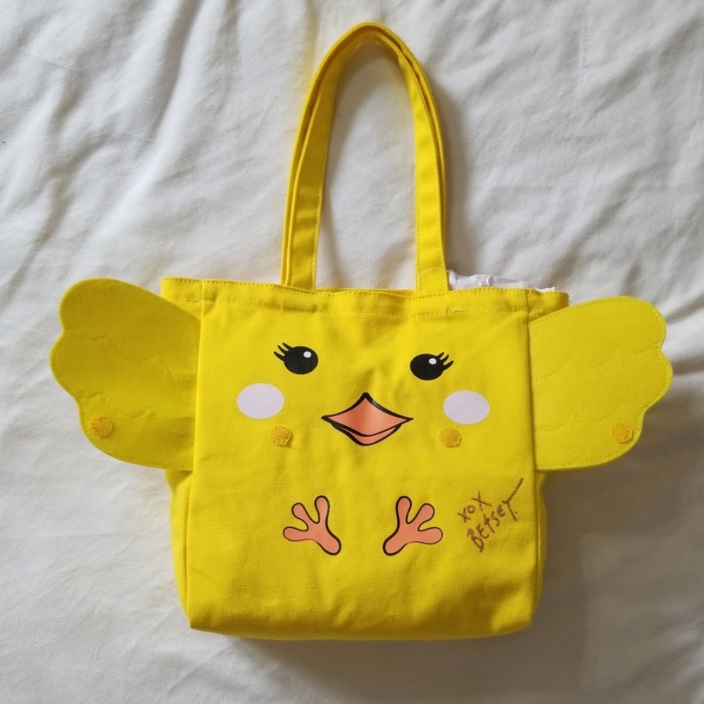 Betsey Johnson chick tote